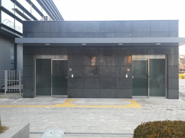 유니버셜 이미지