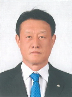 신학철 이사장
