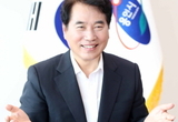 “용인지역을 대표하는 정론지<br>지방분권 미중물 역할 당부”