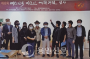 역량있는 신진작가  30명 개인전 기회 제공