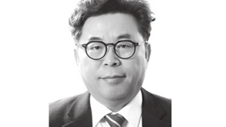 반쪽연수·성희롱 논란… 바람 잘 날 없는 ‘용인시의회’