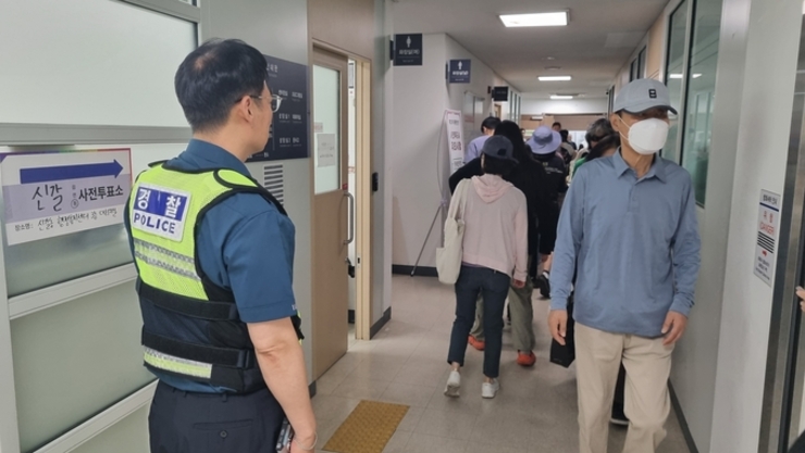 사전투표 기표 용지 ‘자작극 누명’ 벗었다