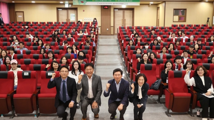 “기죽지 마!”… 학교 밖 청소년 ‘희망등대’