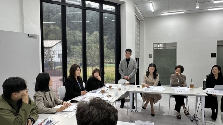 시민이 주도하고 함께 성장하는 공간 도약