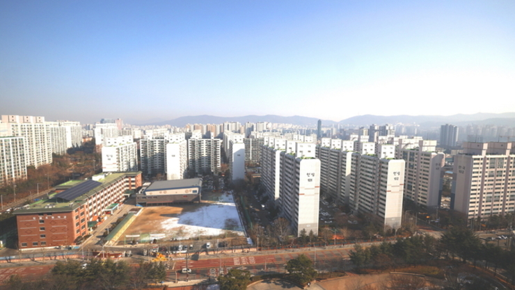 수지구 아파트 ‘후끈’… 거래량 ‘도내 1위’