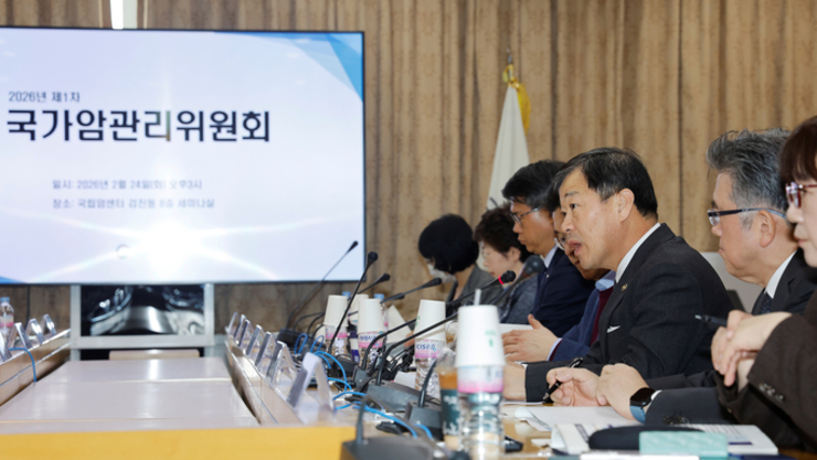 대장암 검진, 2028년부터 ‘내시경’ 일원화